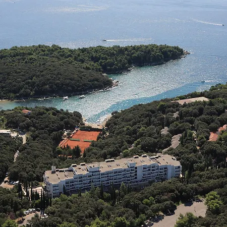 Eva Sunny & By Valamar Hotel Kampor