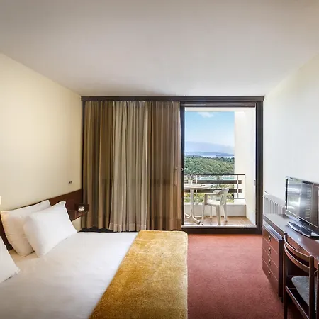 Eva Sunny & By Valamar Hotel Kampor