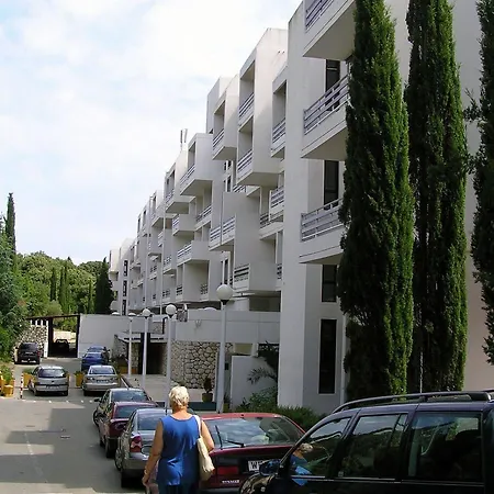 Eva Sunny & By Valamar 2*